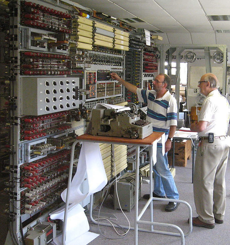 Illustration for article titled The History of Early Computing Machines, from Ancient Times to 1981